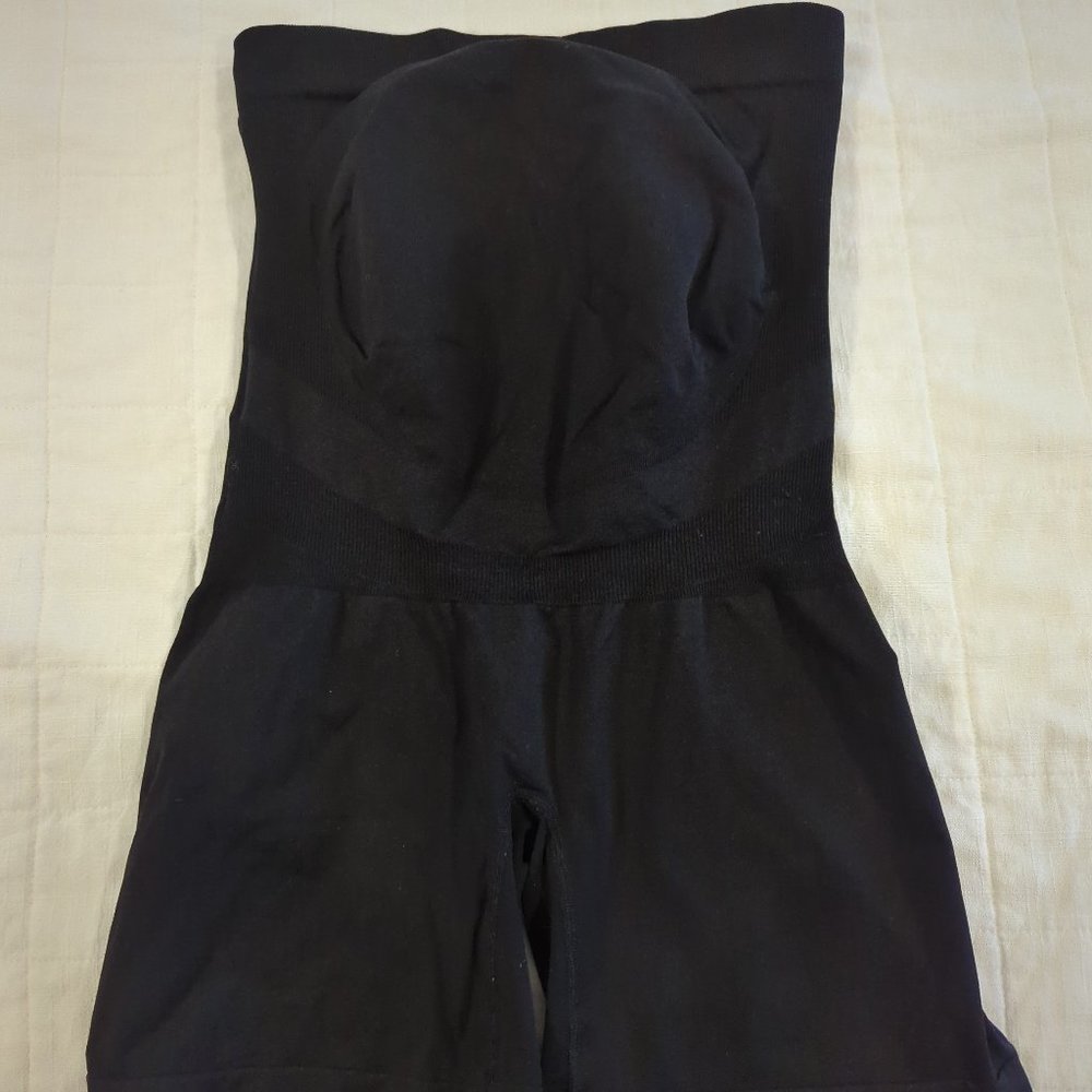 Blanqi Maternity Bike Shorts GUC Size M